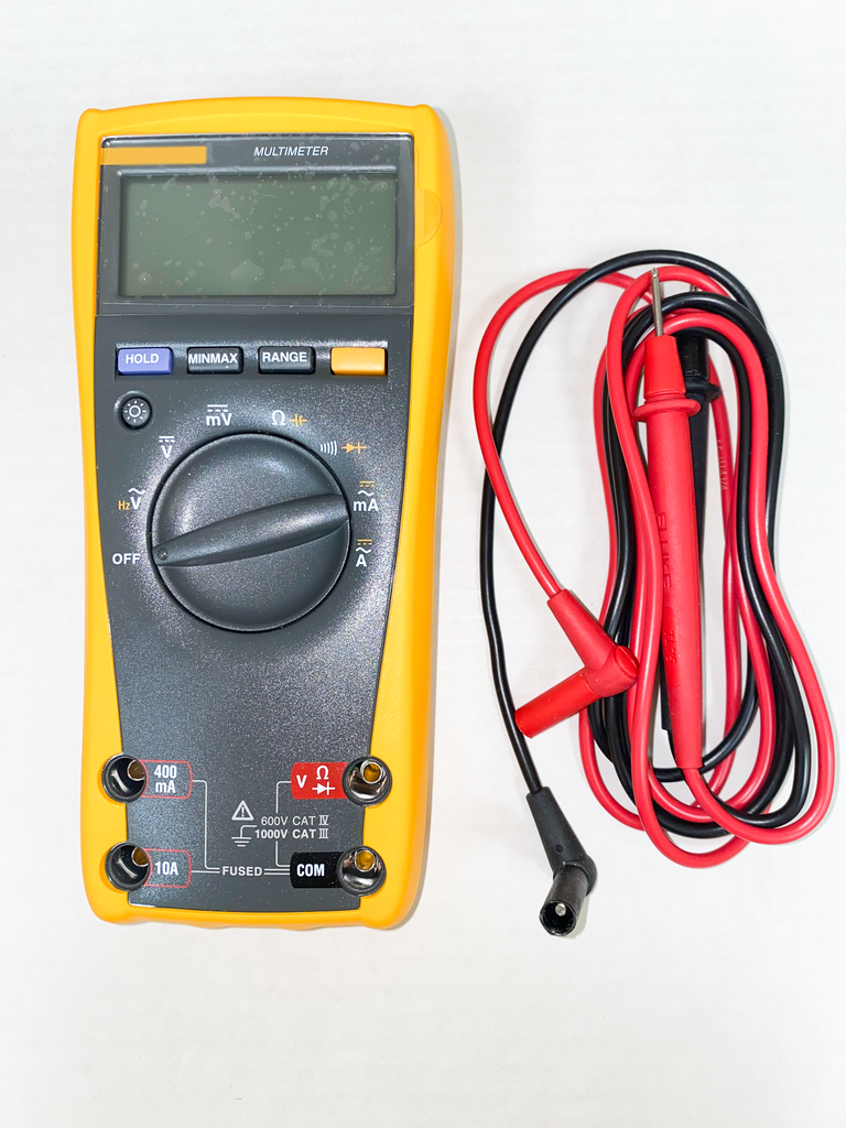 T70103  Digital Multimeter With Leads